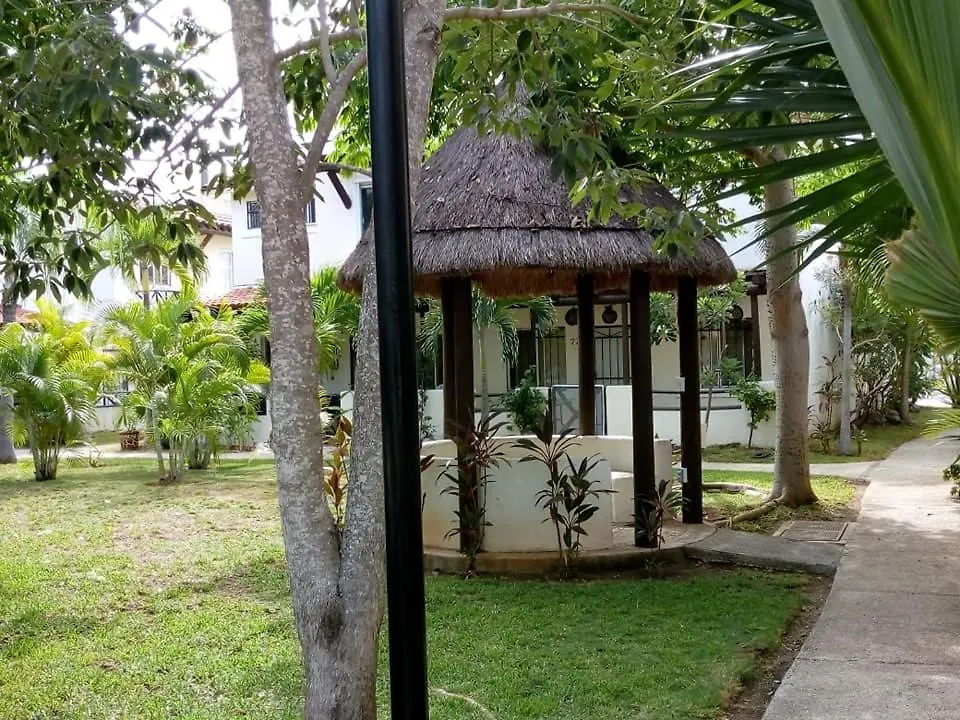 Casa Los Mikeles Playa del Carmen Mexico